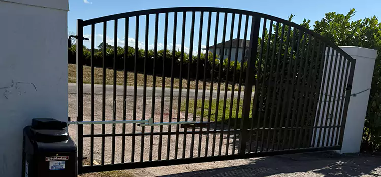 Driveway Fence Repair Marshalltown