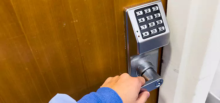 Why Choose Us for Your Keypad Lock Needs in Marshalltown, IA?